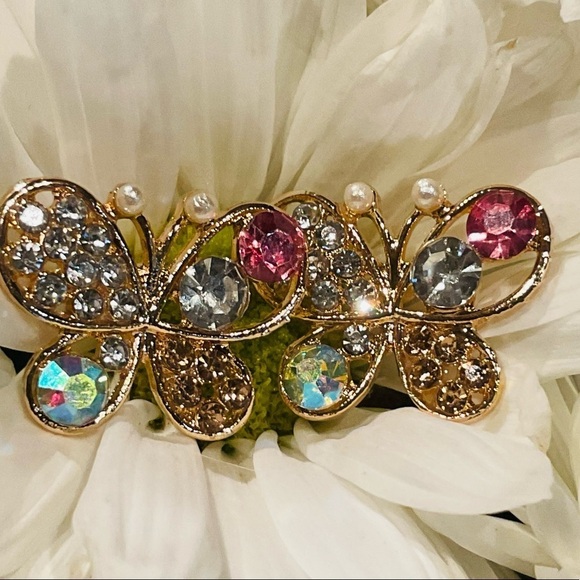 Woman's Girls Rhinestone & Faux Pearl Butterfly Design Gold Tone Earrings - Picture 6 of 10